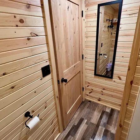 Pine Haven Lodging Rockerville Exterior photo