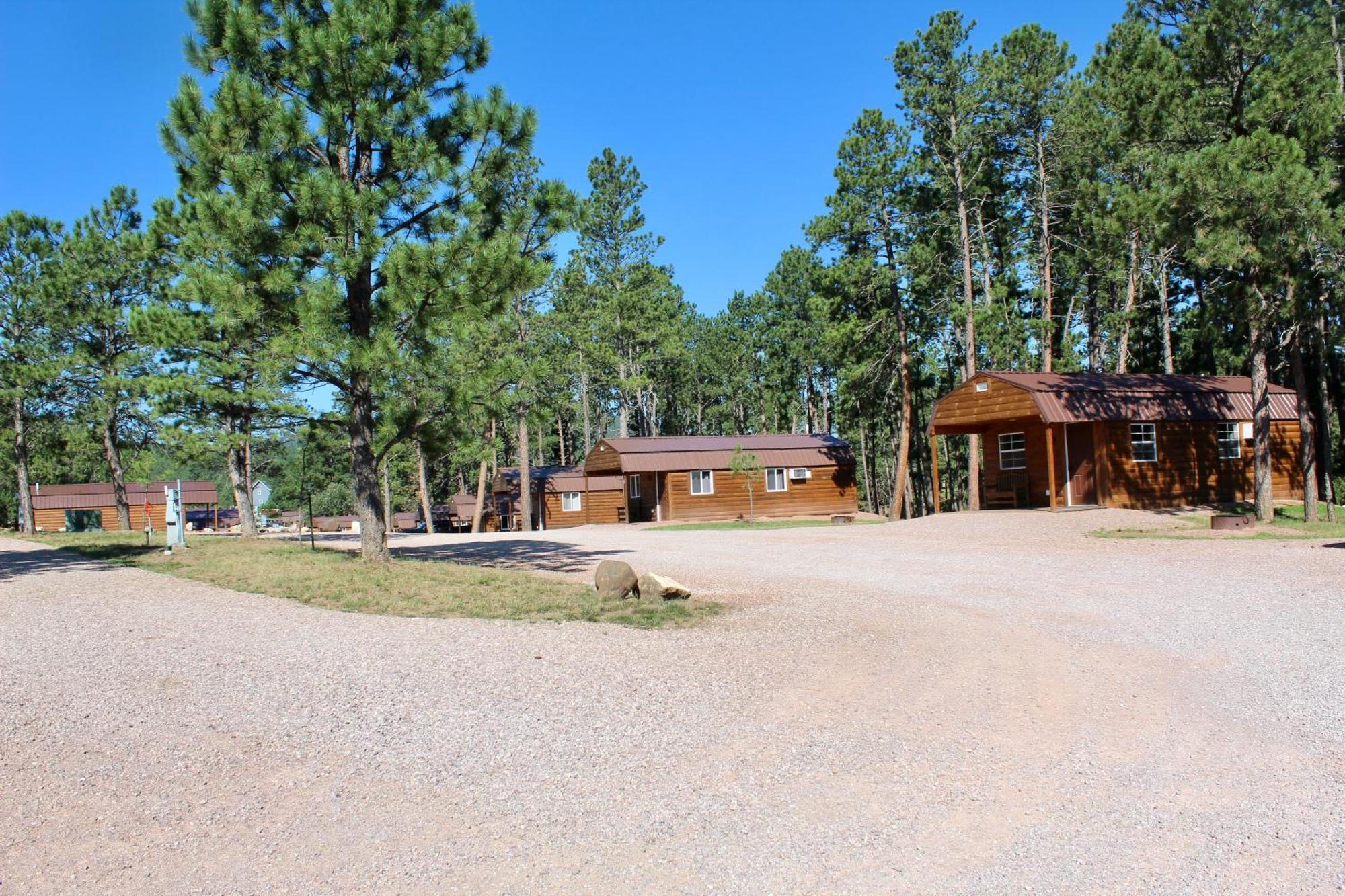 Lodge Pine Haven Rockerville